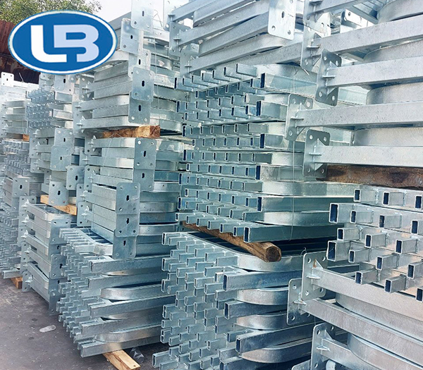 Galvanized scaffolding frames
